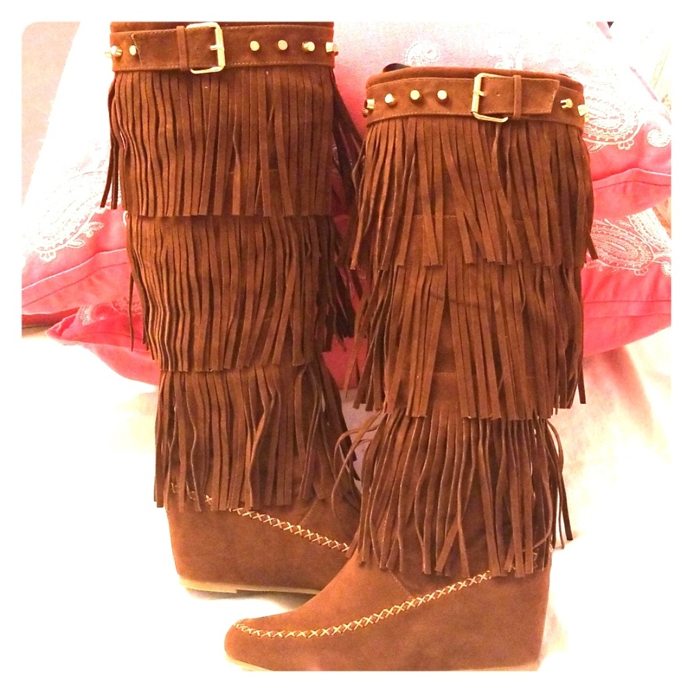 Brown Wedge Heeled Moccasin Boots S - 8.5